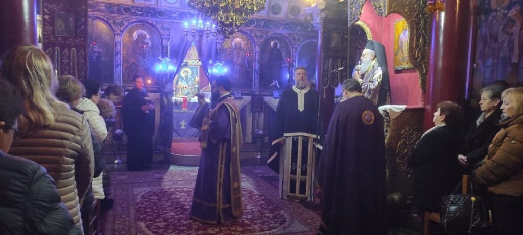 Ο ΜΗΤΡΟΠΟΛΙΤΗΣ ΧΑΛΚΙΔΟΣ ΣΤΗΝ ΠΡΟΗΓΙΑΣΜΕΝΗ ΤΗΣ ΤΕΤΑΡΤΗΣ ΤΗΣ Β΄ ΕΒΔΟΜΑΔΟΣ ΤΩΝ ΝΗΣΤΕΙΩΝ