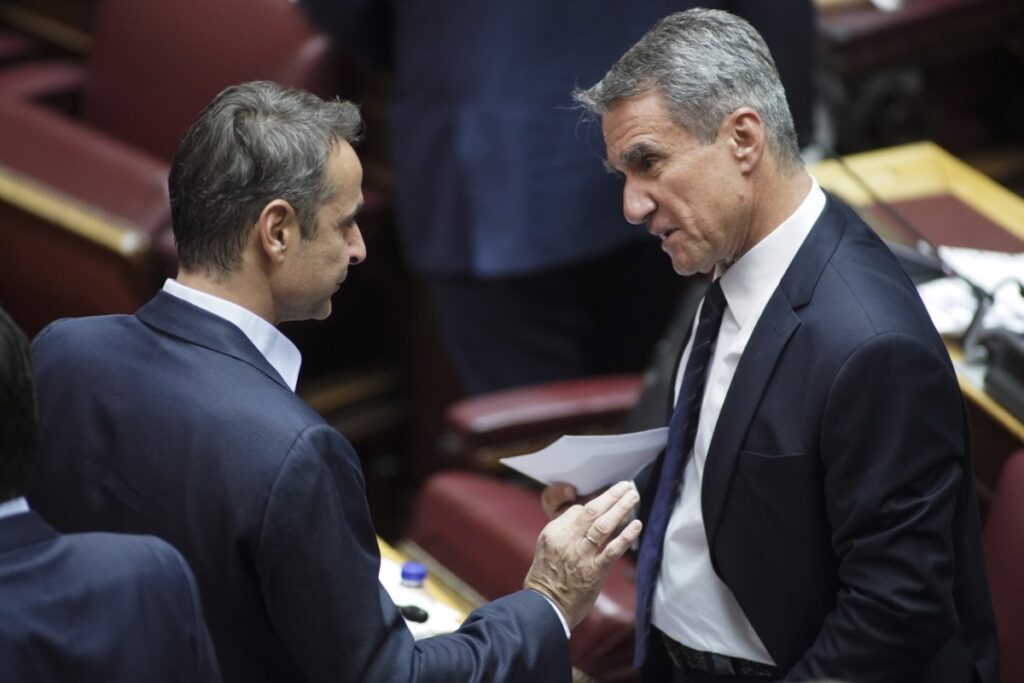 Ανδρουλάκης σφάζει με το βαμβάκι τον Λοβέρδο για την προσχώρηση του στην ΝΔ