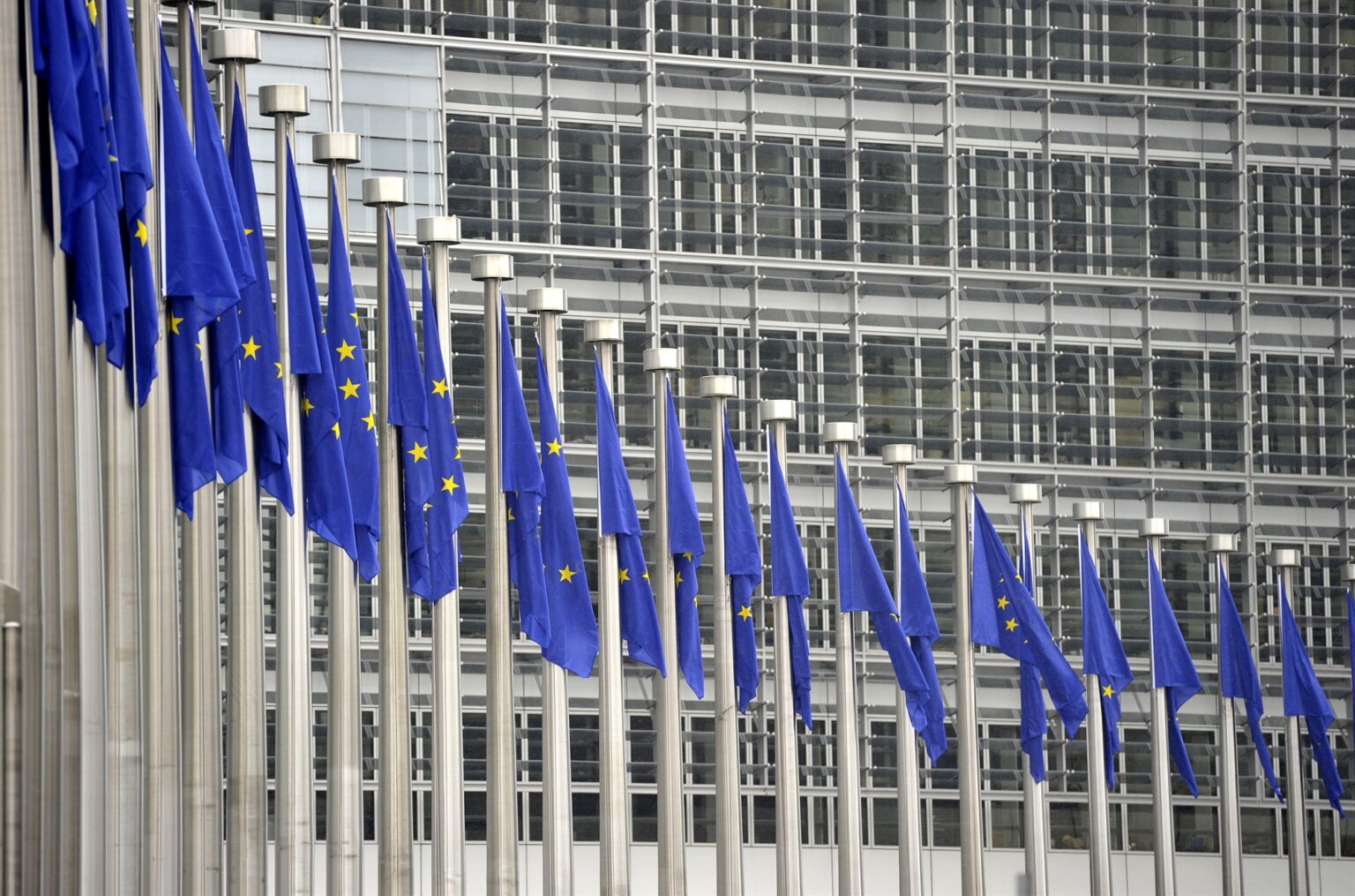 Κόκκινη κάρτα από Ε.Ε. για έργα του Ταμείου Ανάκαμψης