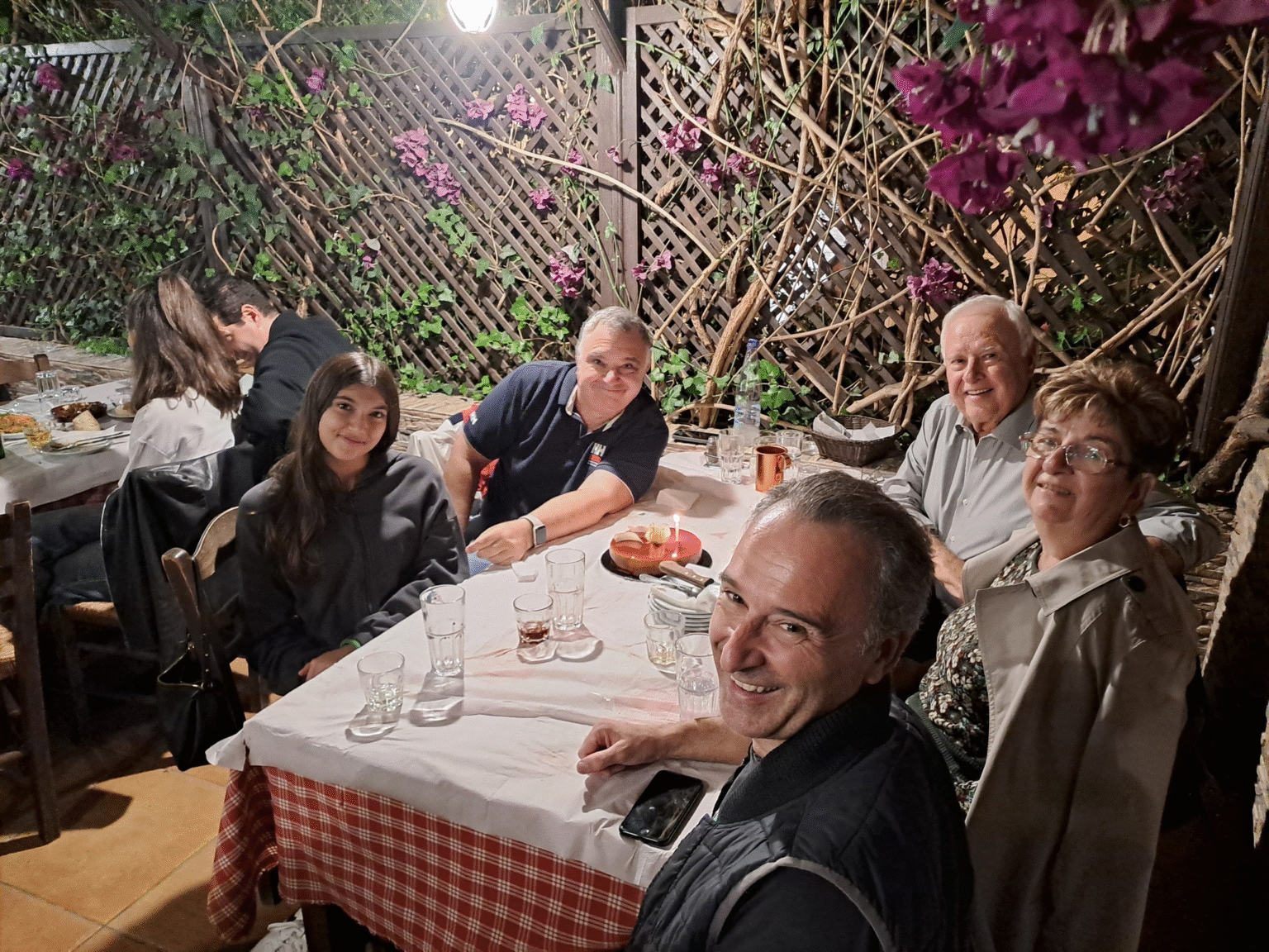 53 Χρόνια Μαζί – Μια Ζωή Γεμάτη Αγάπη και Μνήμη