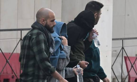 Οι πρώτες προφυλακίσεις για τον ΟΠΕΚΕΠΕ – Τέσσερις κατηγορούμενοι με χειροπέδες
