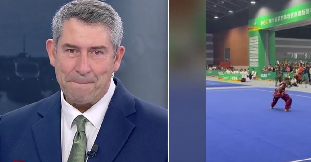 Σχεδόν δακρυσμένος: Ο Άκης Παυλόπουλος την ώρα που παρακολουθεί «στον αέρα» τον γιο του – Πήρε χρυσό μετάλλιο στο Παγκόσμιο Πρωτάθλημα Κουνγκ Φου στην Κίνα