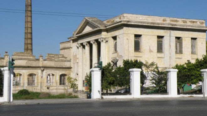 «Καμπανάκι» για τη Σχολή Καλών Τεχνών