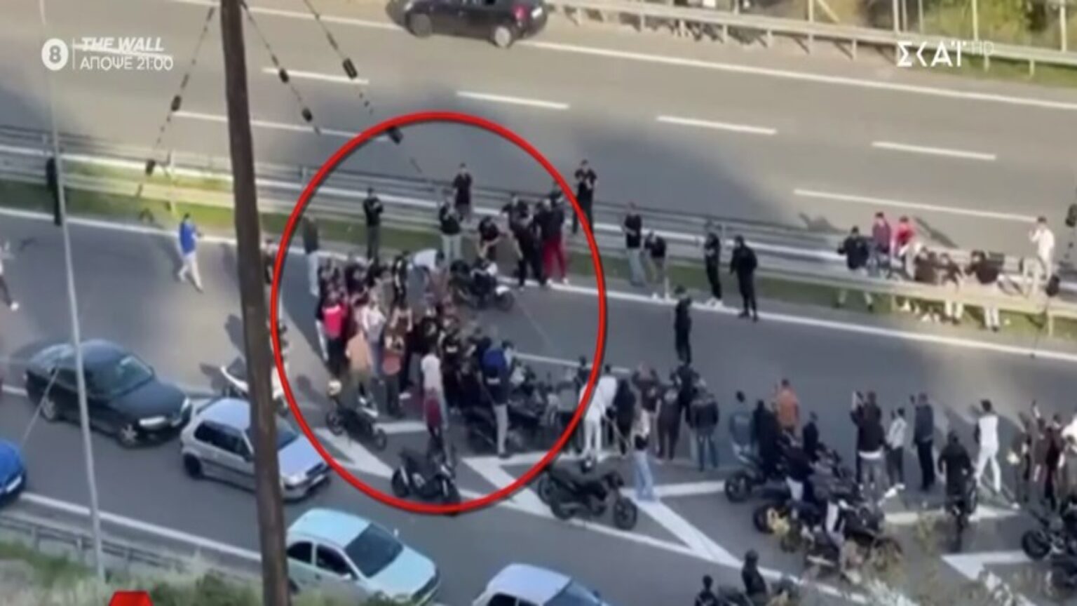 Χαλκίδα: Ταυτοποιήθηκαν τέσσερα άτομα για τις κόντρες στη γέφυρα