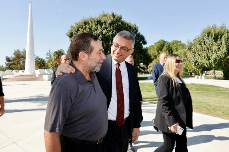 Ένας νέος Ντενκτάς γεννιέται…