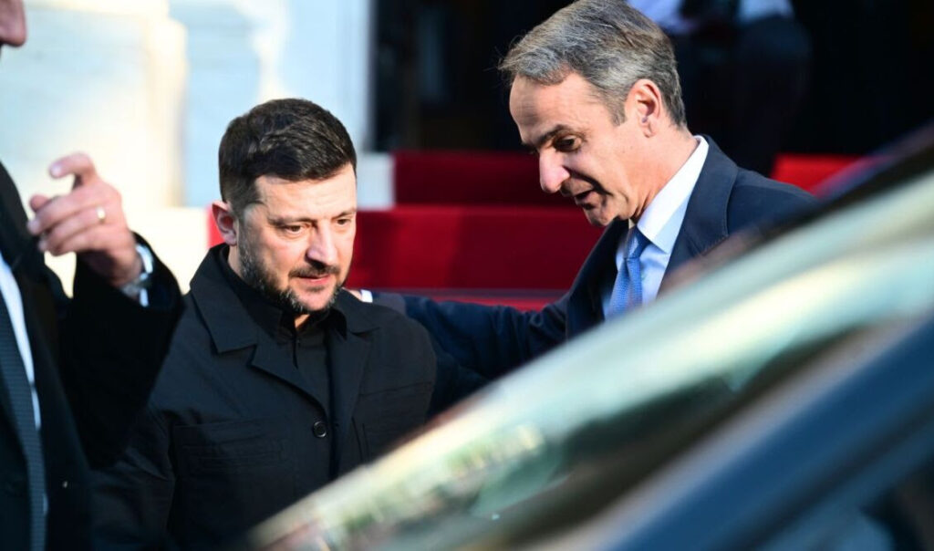 Η συμφωνία-ορόσημο Μητσοτάκη & Ζελένσκι που έπιασε στον ύπνο τον Πούτιν – Συμμαχία για ενέργεια, άμυνα και ανοικοδόμηση