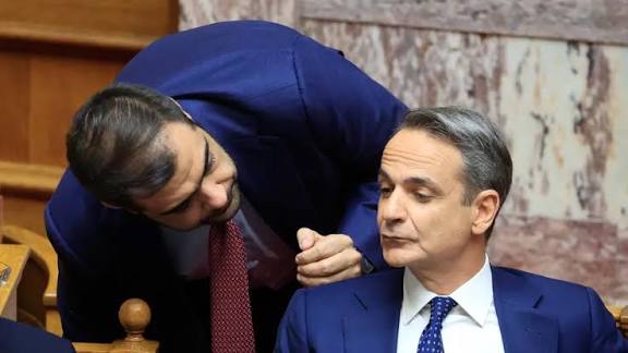 Έχασαν τη μπάλα για το διεθνές δίκαιο και τη Βενεζουέλα, επιτίθενται στους πάντες