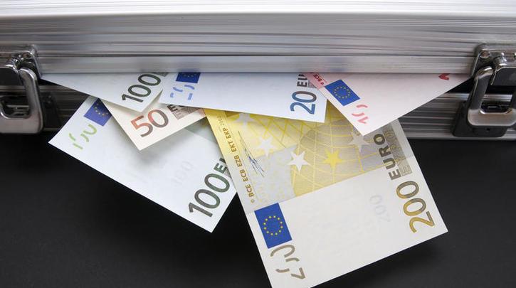 Τέλος στους μεσάζοντες των έργων: Όταν μηδενίζει το “λίπος”, ξεκινά το έργο — χωρίς άδειες από κανέναν