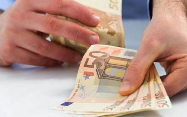 Αυξήσεις: Οι νέοι μισθοί σε δημόσιο και ιδιωτικό τομέα – Αναλυτικοί πίνακες και παραδείγματα