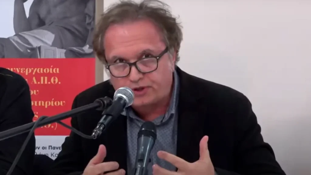Απόστολος Αποστόλου: «Το άψυχο πολιτικό πρόσωπο της εποχής μας και οι μαραμένες πλησμονές»