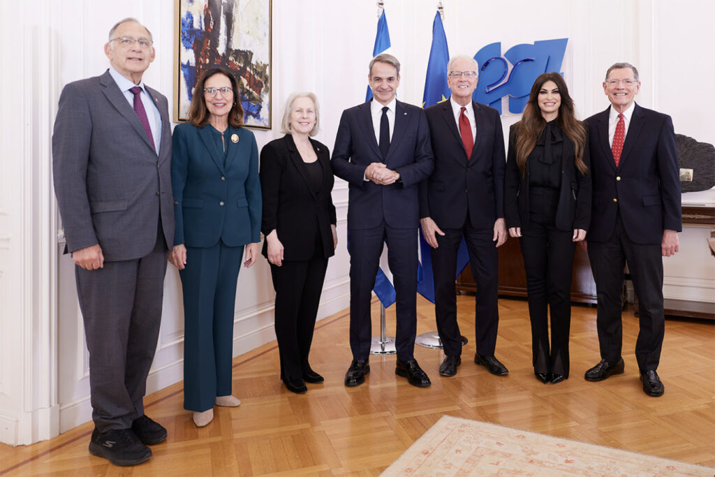 Μητσοτάκης σε αντιπροσωπεία Κογκρέσου των ΗΠΑ: Την επόμενη εβδομάδα στην Ουάσιγκτον θα λάβει χώρα μια σημαντική συνάντηση σχετικά με τον Κάθετο Διάδρομο
