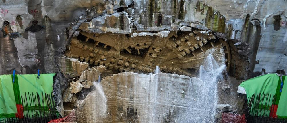 Γραμμή 4 Μετρό: «Breakthrough» της «Αθηνάς» στον Ευαγγελισμό — κλείνει η πρώτη μεγάλη φάση διάνοιξης