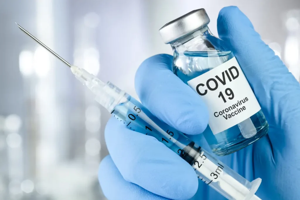 Άμστερνταμ: Αστική μάχη για τα εμβόλια Covid, όχι “ποινικό εδώλιο” για Gates και Bourla