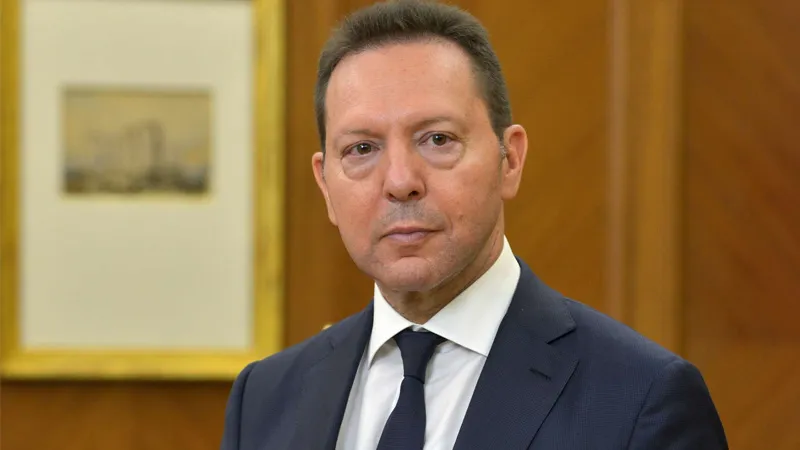 Στουρνάρας: ο πόλεμος στη Μέση Ανατολή φέρνει νέο γύρο ακρίβειας και απειλεί ξανά την οικονομία