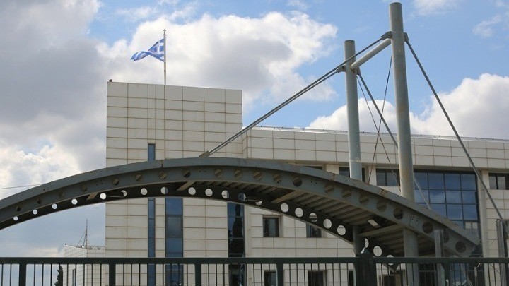 400.000 απόφοιτοι ΤΕΙ θα αποκτήσουν ισότιμα πτυχία με τα αντίστοιχα πανεπιστημιακά τμήματα