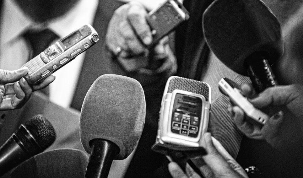Κι’ εδώ fake news ρε φίλε;