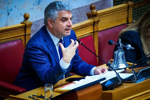 Διαγραφή πανικού στο ΠΑΣΟΚ: ο Ανδρουλάκης έκοψε τον Κωνσταντινόπουλο και φανέρωσε το αδιέξοδο
