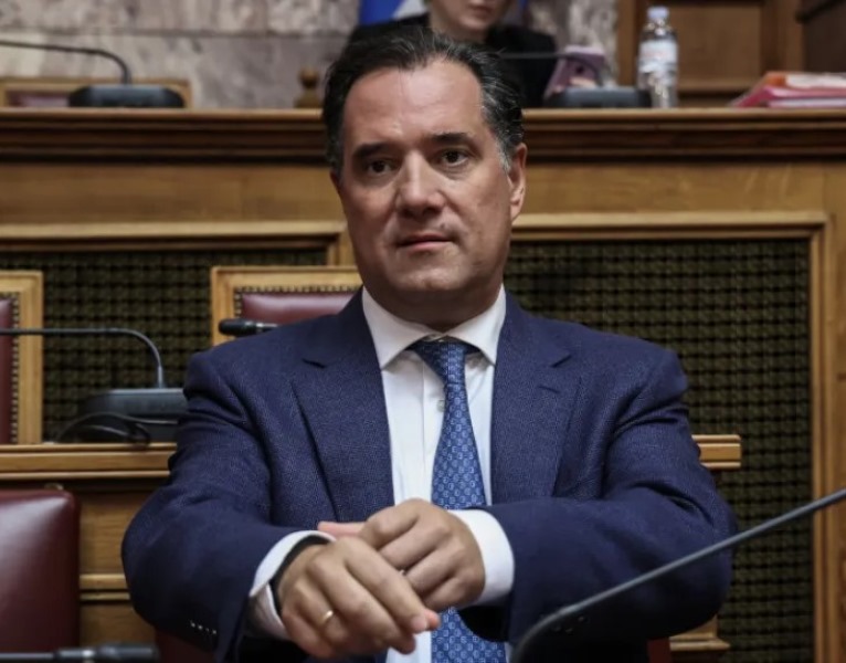 Δεν τους έφτανε το σκάνδαλο — θέλουν και να το βαφτίσουν “εξυγίανση”