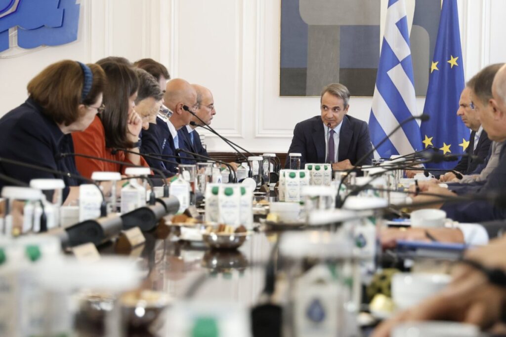 Κυβέρνηση «αρίστων» ή κυβέρνηση παραιτήσεων; Το επιτελικό ανέκδοτο του Μητσοτάκη κατέρρευσε μόνο του