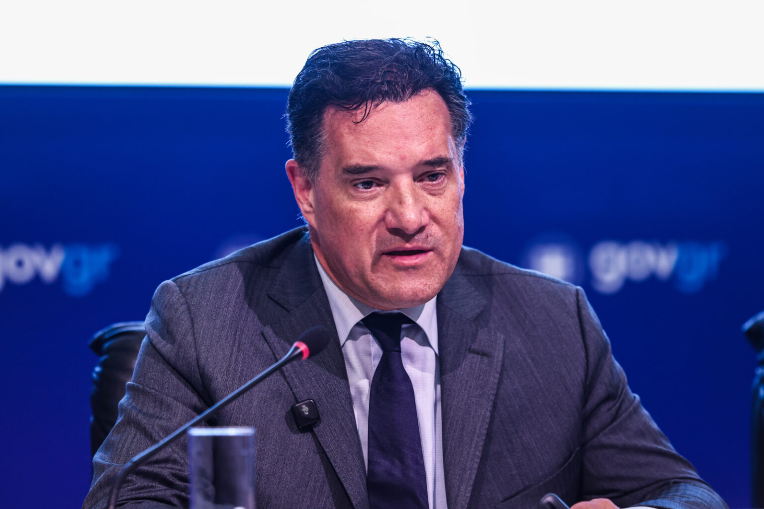 Απάντηση Ένωσης Δικαστών και Εισαγγελέων σε Γεωργιάδη: «Οι απειλές συνιστούν ευθεία παρέμβαση»