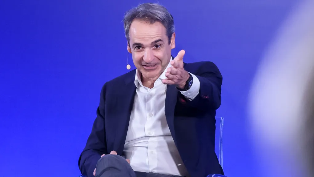 Μητσοτάκης ζητά τρίτη εντολή, αλλά η κοινωνία ζητά λογαριασμό