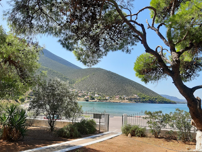 Λιμάνι Παναγίτσας Δροσιάς: Σε άθλια κατάσταση η μοναδική γλίστρα που εξυπηρετεί δεκάδες σκάφη