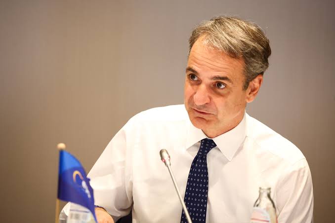 Μητσοτάκης: «Η μείωση του πετρελαίου πρέπει να φανεί άμεσα στην αντλία»