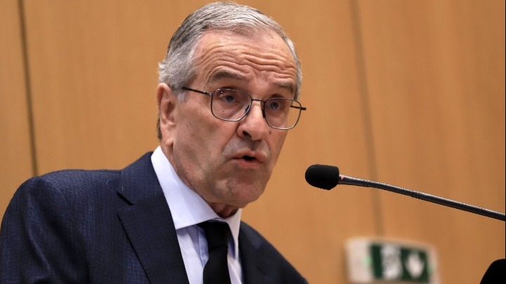 Σαμαράς κατά κυβέρνησης, τραπεζών και servicers: «Τέλος στο παιχνίδι με τις ζωές των δανειοληπτών»
