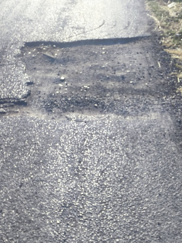 Χαλκίδα: Όταν οι λακκούβες γίνονται παγίδες και ο Δήμος παριστάνει ότι δεν βλέπει