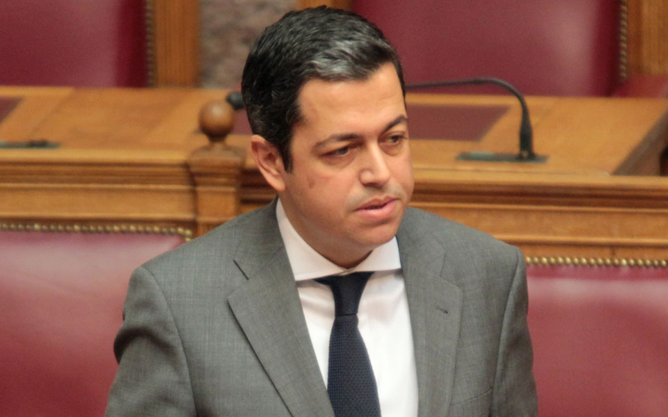 Μετωπική σύγκρουση Κεδίκογλου – Σπανού: «Αλλεργικός στον έλεγχο ο Περιφερειάρχης»
