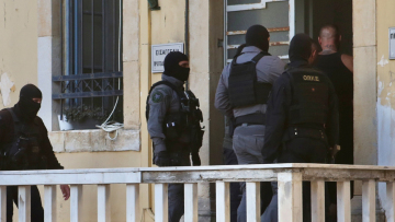 Η «επιστήμη» στην υπηρεσία της μαφίας: Ιατροδικαστής και τοξικολόγος φέρονται να έστηναν γνωματεύσεις στα μέτρα του κυκλώματος