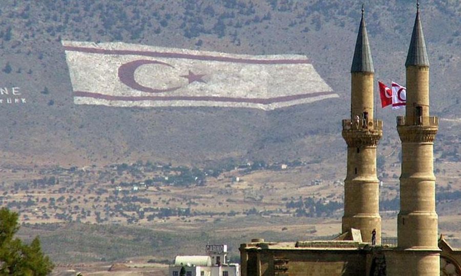 Το κόμμα της ήρεμης υποταγής: Μας πουλούν την τουρκική κηδεμονία ως «συμβίωση»