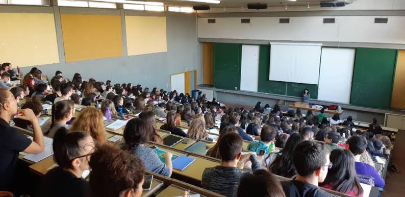 Μη κρατικά ΑΕΙ: Στον αέρα οι σπουδές 600 φοιτητών μετά το «μπλόκο» του ΣτΕ