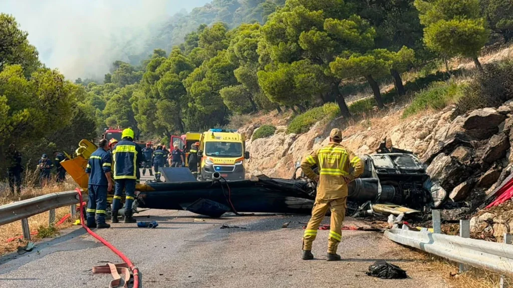 Τραγωδία στην Ψάθα: Δύο νεκροί στη μάχη με τις φλόγες – «Η πατρίδα υποκλίνεται»