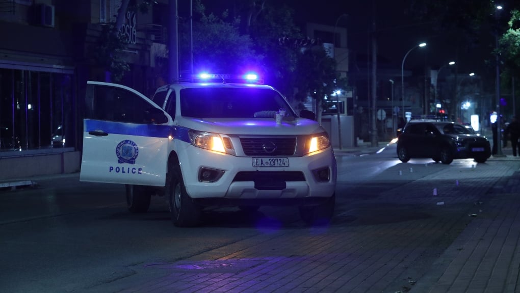 Δενδροπόταμος: Πυροβόλησαν 30χρονο μέσα από αυτοκίνητο – Ανθρωποκυνηγητό για τους δράστες