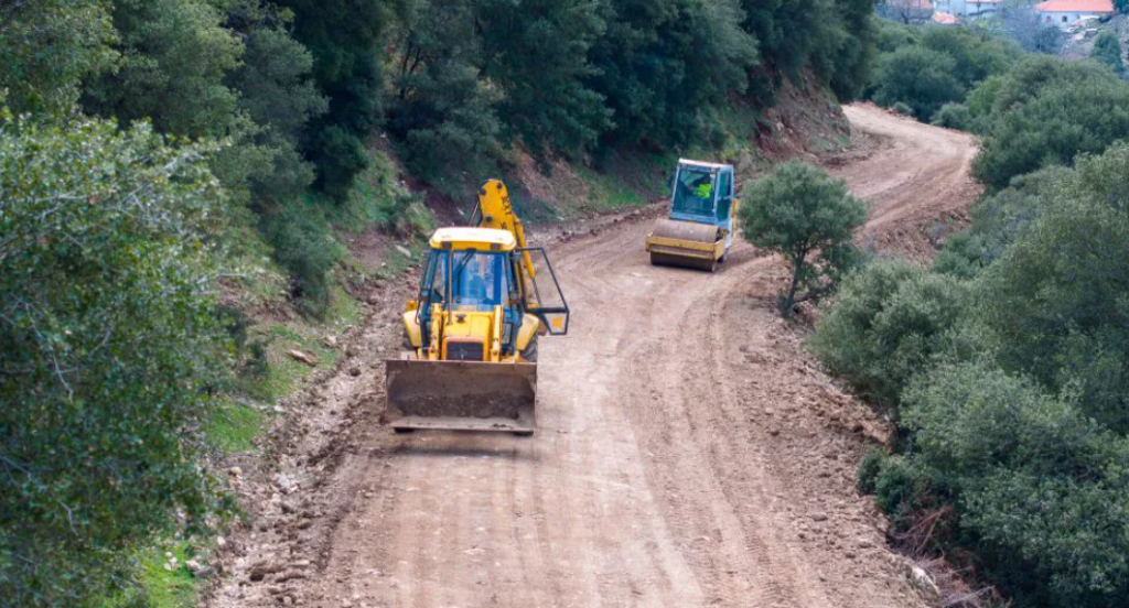 Στερεά Ελλάδα: Ομόφωνη κατανομή 25 εκατ. ευρώ για αγροτικούς και δημοτικούς δρόμους