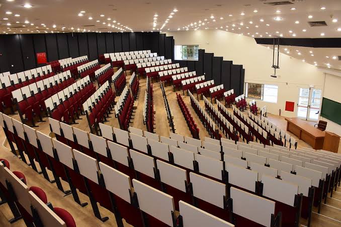 Πέρασαν στο πανεπιστήμιο, αλλά δεν γράφτηκαν: Σήμα κινδύνου από την Πάτρα