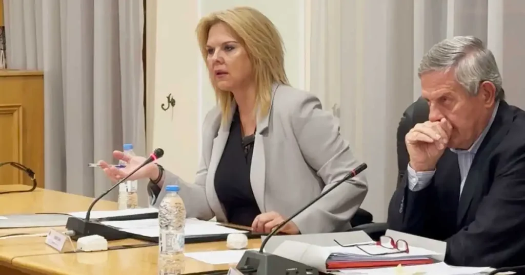 Βάκα – Σακελλαράκη: Οι καρέκλες δεν χαρίζουν πολιτικό ήθος