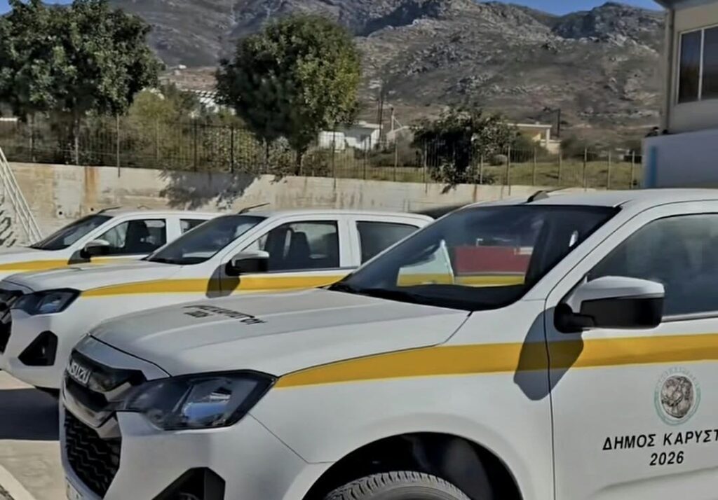 Κάρυστος: Τέσσερα νέα 4×4 ενισχύουν την πρώτη γραμμή της Πολιτικής Προστασίας