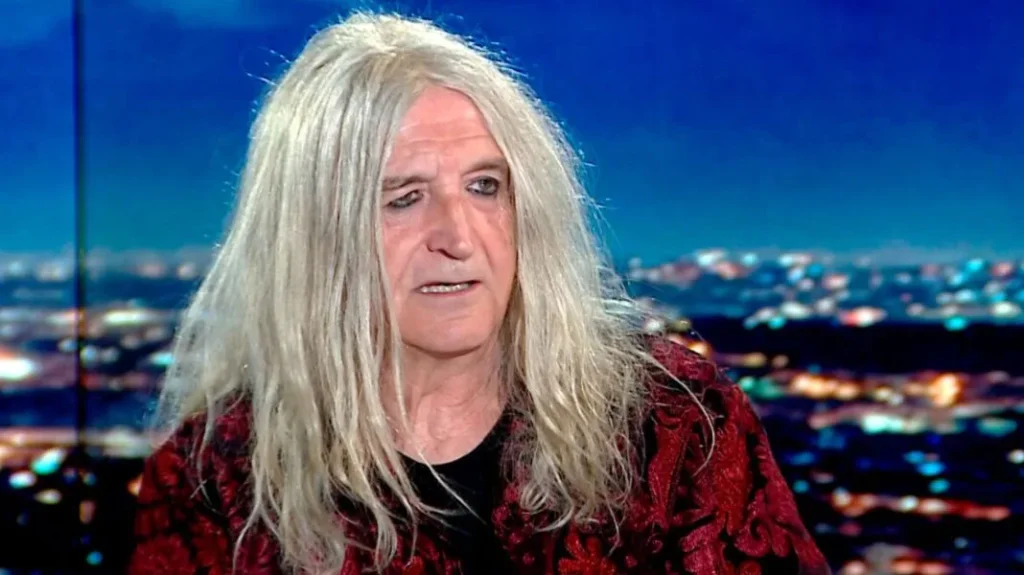 Νίκος Καρβέλας: Πληροφορίες για φορολογικό έλεγχο 850.000 ευρώ και ένταση με ελεγκτές