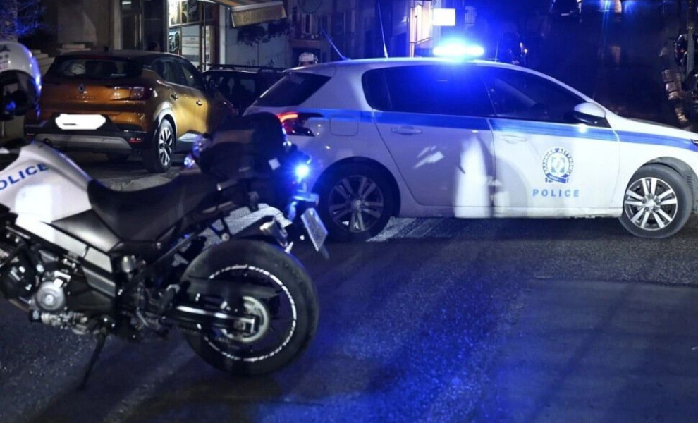 Αχαρνών: Συναγερμός για χειροβομβίδα έξω από καφετέρια – Κλειστοί δρόμοι